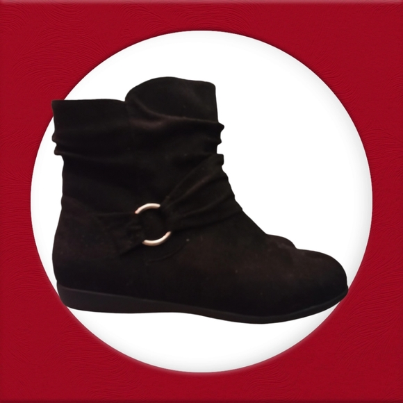 Women's boots - Picture 2 of 3